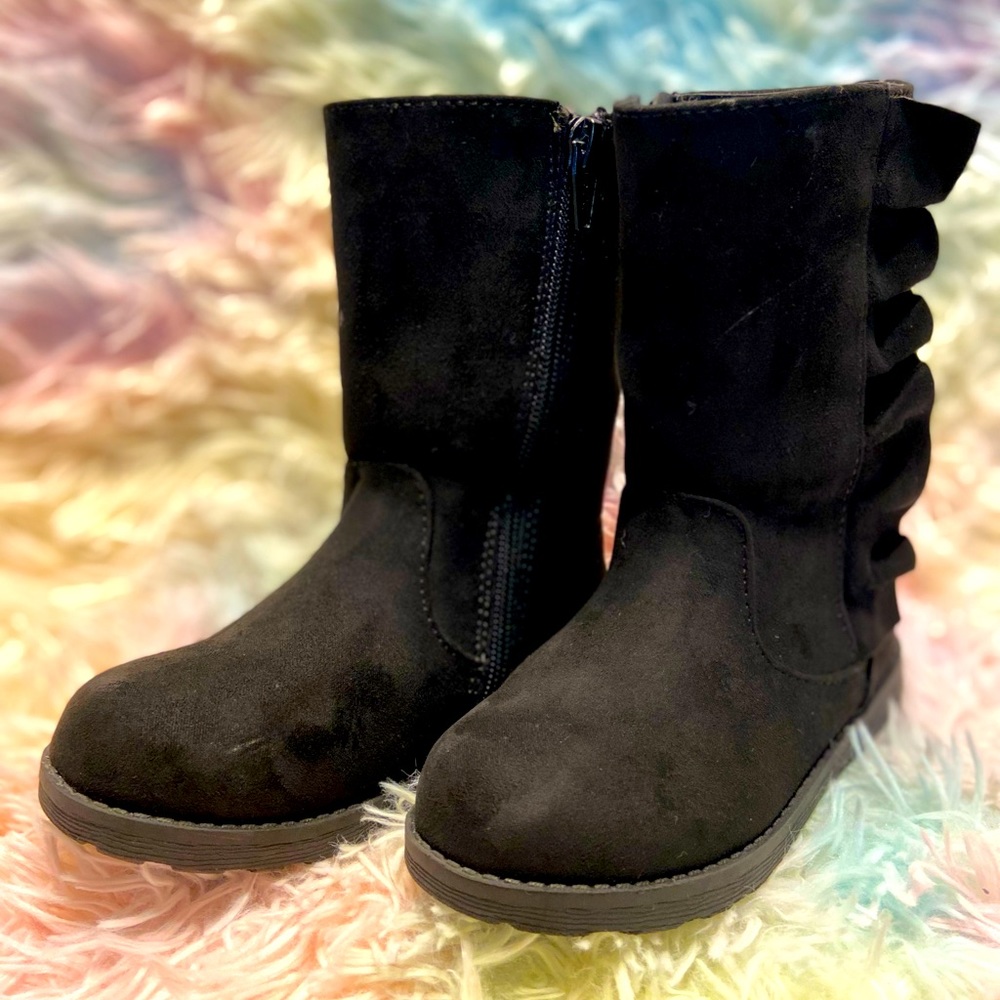 Cat & Jack. Tot girls size 9. Black faux suede